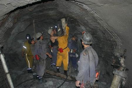 温宿工程爆破中的危险因素分析以及应对工程爆破危险的措施